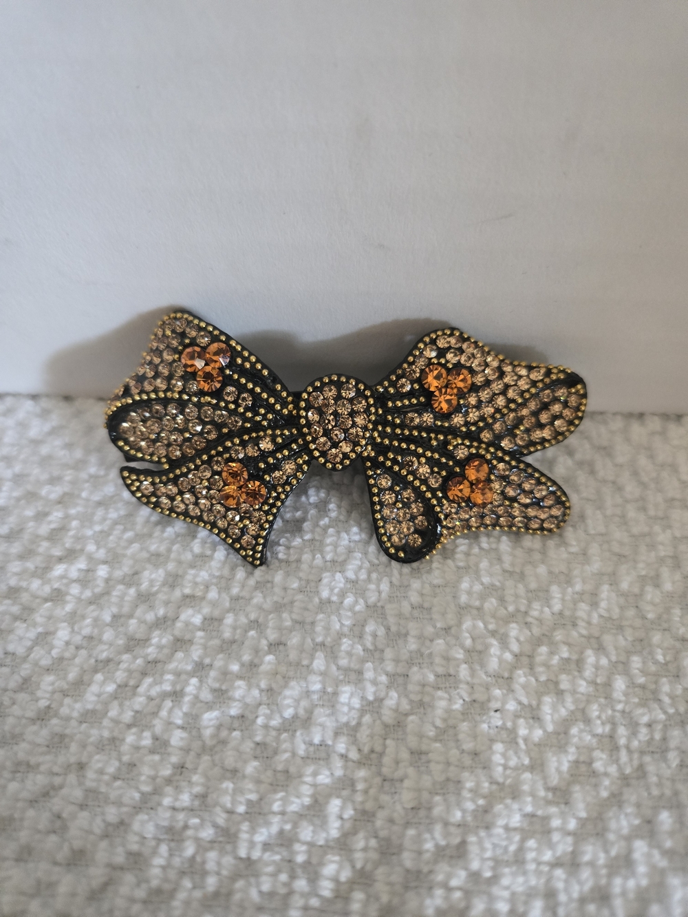 Costume Jewelry Barett Bow Hair Clip in Champagne and Amber